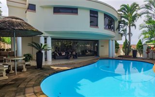 6 Bedroom House in Glenashley