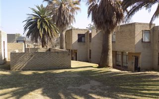 2 Bedroom Apartment in Lennoxton