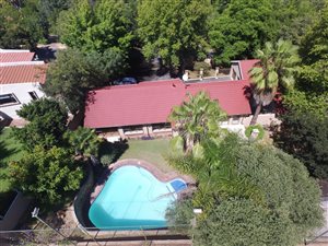4 Bedroom House in Bryanston West