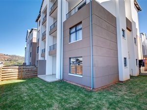 3 Bed Apartment in Wilgeheuwel