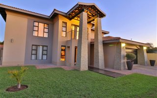 4 Bedroom House in Lephalale (Ellisras)
