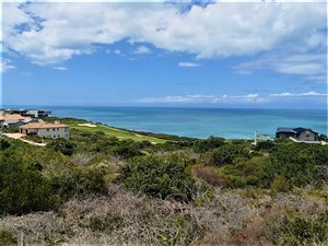 1340 m² Land available in Pinnacle Point Golf Estate