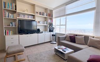 2 Bedroom Apartment in Vredehoek