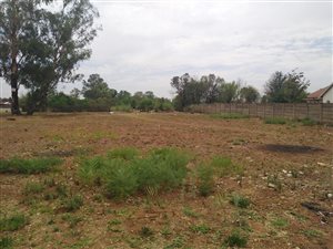1008 m² Land available in Meyerton Park