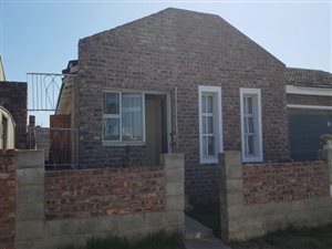 4 Bed House in Booysen Park