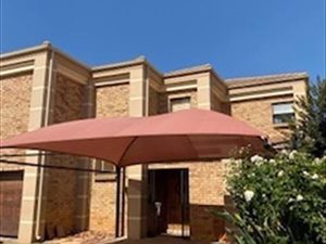 4 Bed Cluster in Boksburg West