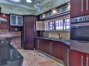 3 Bed House in Morningside