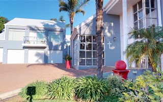 4 Bedroom House in Panorama