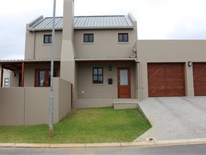 3 Bed House in Graanendal