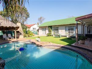 3 Bed House in Carenvale
