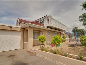 4 Bedroom House in Crawford