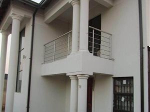 4 Bed House in Kagiso
