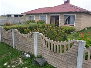 3 Bed House in Matroosfontein
