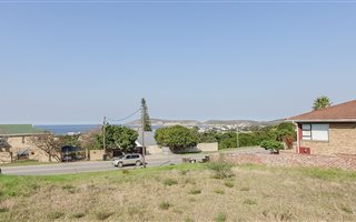 890 m² Land available in Robberg