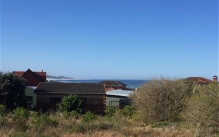 918 m² Land available in West Bank