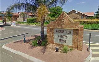 2 Bedroom Townhouse in Wierda Glen
