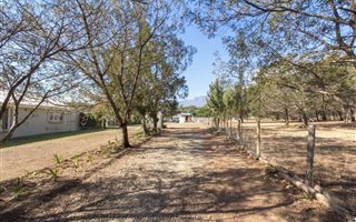 1 ha Farm in Firlands