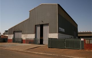 1200 m² Industrial space in Potchefstroom Central