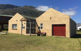 3 Bedroom House in Bettys Bay