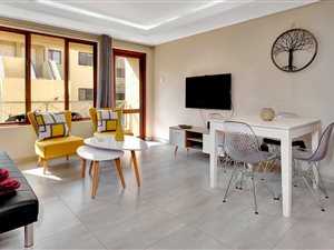 1 Bed Apartment in Melrose North