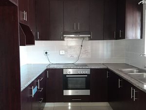 3 Bed Apartment in Arboretum