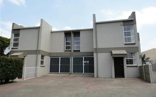 3 Bedroom Townhouse in Hutten Heights