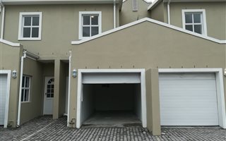 3 Bedroom Duplex in Paarl