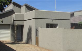 2 Bedroom Townhouse in Bendor