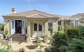 3 Bedroom House in Pezula Golf Estate