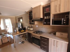 2 Bed Apartment in Pretoria North
