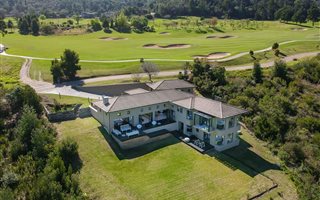 3 Bedroom House in Simola