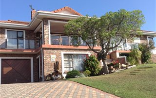 3 Bedroom House in Klein Brak River