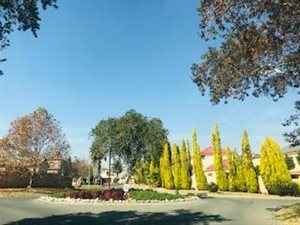 3 Bed Cluster in Country View