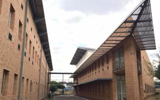 1454 m² Office Space in Louwlardia