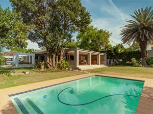 3 Bed House in Westdene