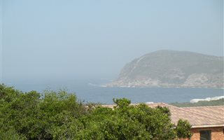 551 m² Land available in Robberg Ridge