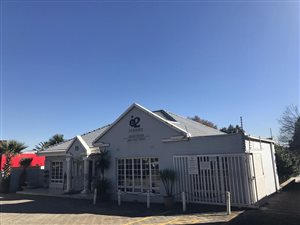242 m² Office Space in Greenside