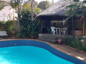 5 Bed House in Oakdene