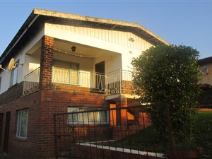5 Bedroom House in KwaMashu
