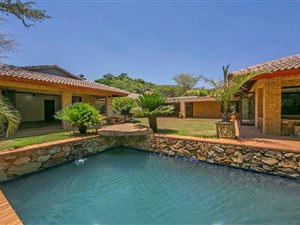 4 Bed House in Poortview