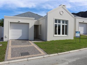 2 Bed House in Onrus