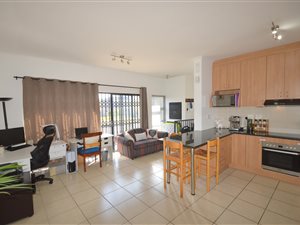 2 Bed Apartment in Burgundy Estate