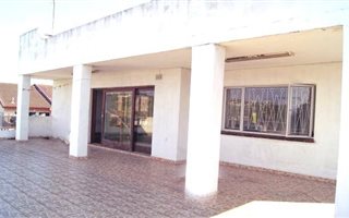 6 Bedroom House in Everest Heights