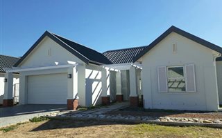 3 Bedroom House in Val de Vie