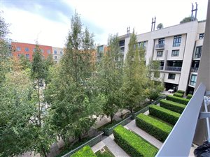 2 Bed Apartment in Melrose Arch
