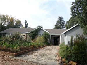 Smallholding in Fairleads