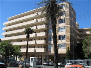1 Bed Apartment in Gardens
