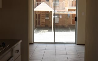 2 Bedroom Apartment in Louwlardia