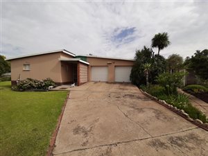 4 Bed House in Amiel Park
