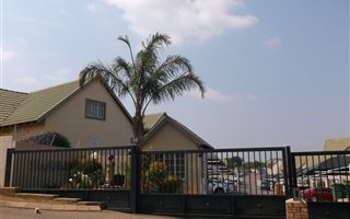 3 Bedroom Apartment in Bassonia